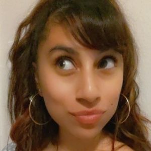 Meet your Posher, Carmen